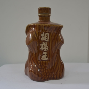 貴州胡楊王陶瓷酒瓶