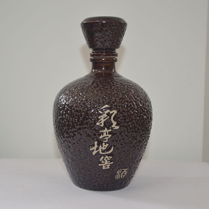 貴州定制陶瓷酒瓶供應商