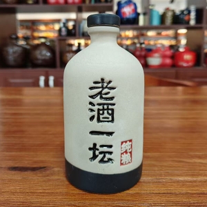 甘肅老酒一壇陶瓷酒瓶